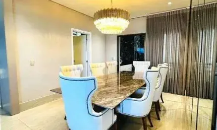 Apartamento para venda possui 275 metros quadrados com 4 quartos em Quilombo - Cuiabá - MT