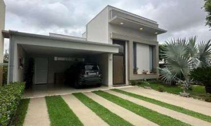 Casa em condomínio fechado com 3 quartos à venda na Avenida das Palmeiras, Jardim Imperial, Cuiabá