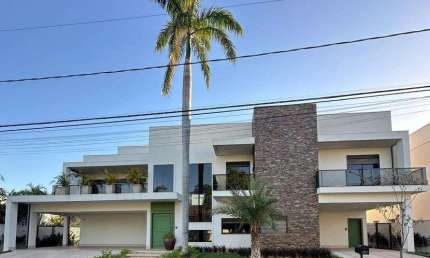 sobrado Alphaville Cuiabá para venda tem 822 metros quadrados com 4 quartos