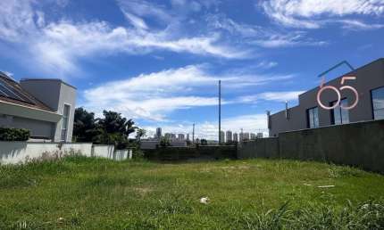 Terreno em condomínio fechado à venda na Avenida Érico Gonçalves Preza Filho, 1, Jardim Itália, Cuiabá