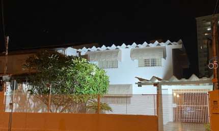 Casa com 3 quartos à venda na Rua Professor Jescelino Reiners, 5, Jardim Petrópolis, Cuiabá