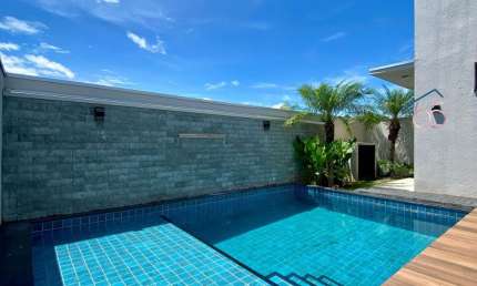 Casa terrea para venda no Cond.Florais Safira, por R$1.700.000,00 - Ribeirão do Lipa - Cuiabá-MT.
