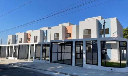 Casas Sobrado  a venda no condominio Jd Petropolis de 120m2, por R$ 698.000,00