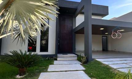 Casa terrea para venda no Cond.Florais dos Lagos, por R$3.689.000,00