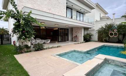 Casa Sobrado para venda no Condominio Florais dos Lagos por R$6.500.000,00