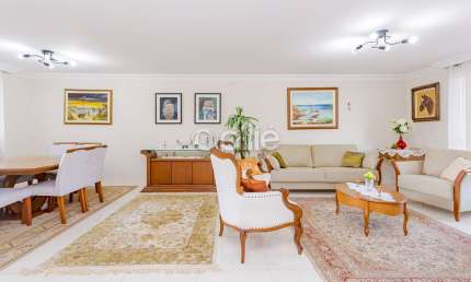 Casa com 3 quartos à venda na Rua Fernando Mansur Wekerlin, São Lourenço, Curitiba, 250 m2 por R$ 985.900