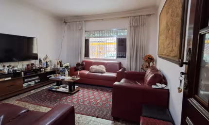 Sobrado à venda | 163 m² | 3 dormitórios (1 suíte) | 2 vagas na Vila Maria Baixa!