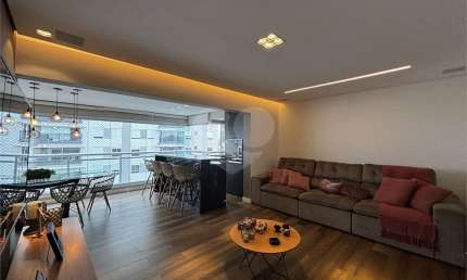 Apartamento à Venda 117m² Planejado e Decorado| 3 Suítes| Varanda Gourmet| 2 Vagas| Barra Funda