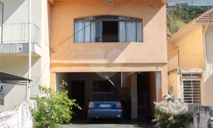 Sobrado de Condomínio à venda | 250 m² | 3 suítes | 2 vagas em Santana!