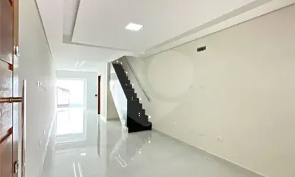 Casa Nova à Venda 186m²| 3 Dormitórios| 1 Suíte| 2 Vagas| Churrasqueira| Vila Maria Alta