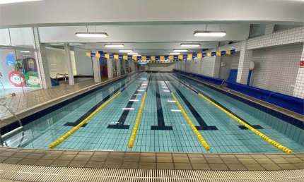 Loja Comercial à Venda 1389m²| Pronta para Academia com Piscina em Santana