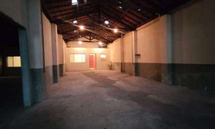 Barracão para alugar, 300 m² por R$ 6.090,35/mês - Vila São Francisco - Itu/SP