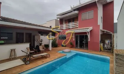 CASA SOBRADO COM TRÊS QUARTOS A VENDA NO BAIRRO PARQUE BRASIL 500- COND. OKINAWA - PAULÍNIA SP