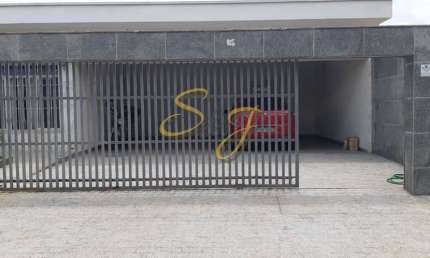 Casa com quatro dormitórios sendo duas Suítes em Barão Geraldo - Campinas-SP