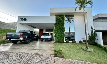 Casa em Condomínio Mobiliada para Venda em Umuarama, Paysage Essenza Condomínio, 3 dormitórios, 2 suítes, 3 banheiros, 2 vagas