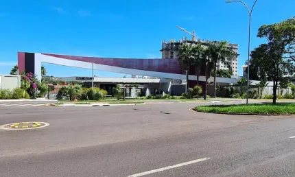Terreno em Condomínio para Venda em Umuarama, Condomínio Momblanc
