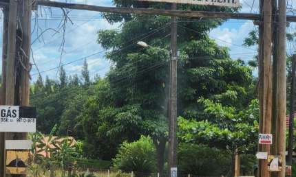 Chácara para Venda em Cruzeiro do Oeste, Villa Rural na Rodovia em frente a churrascaria, 3 dormitórios, 1 suíte, 2 banheiros, 3 vagas
