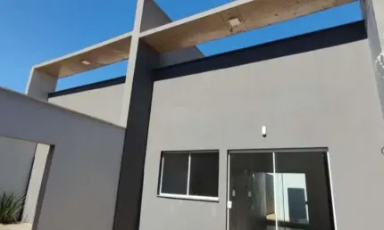 Casa Geminada para Venda em Uberlândia, São Jorge, 2 dormitórios, 1 suíte, 2 banheiros, 2 vagas