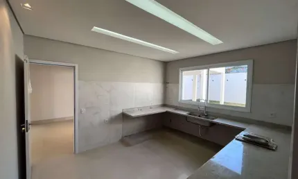Casa / Sobrado para Venda em Uberlândia, Vigilato Pereira, 3 dormitórios, 3 suítes, 5 banheiros, 3 vagas