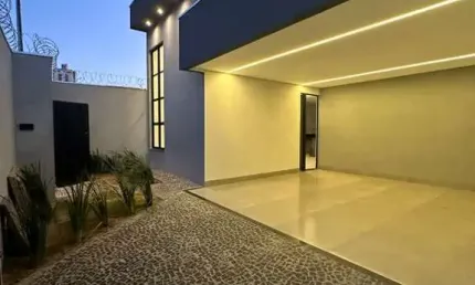 Casa Alto Padrão para Venda em Uberlândia, Quinta Alto Umuarama, 3 dormitórios, 1 suíte, 3 banheiros, 3 vagas