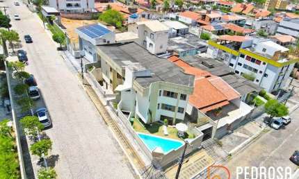 Prédio / Casa com 8 quartos - Lote de esquina - Alto da Candelária - 10 vagas - Piscina - Escritu.