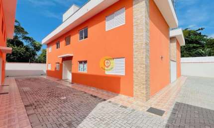 Casa em Villagio – 2 Dormitórios a 400 Metros da Praia de Boracéia
