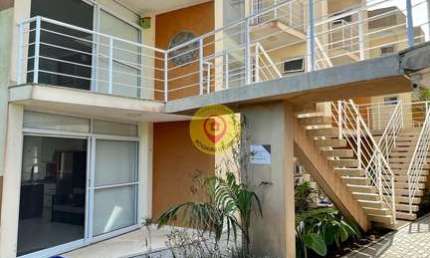 Casa em Condomínio Exclusivo – 3 Dormitórios e Localização Privilegiada à Beira-