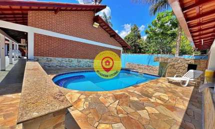 Casa Espaçosa em Localização Tranquila – Rua Sem Saída e Contato com a Natureza