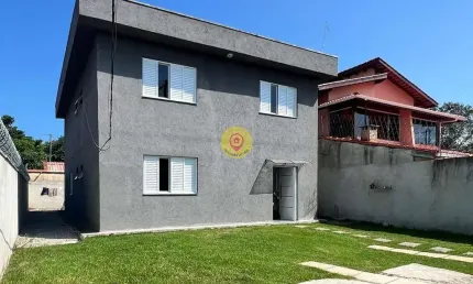 Casa a 250 Metros da Praia – Conforto e Vista Parcial do Mar