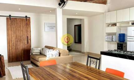 Casa p/ locação anual a apenas 150 metros da praia de Boracéia, São Sebastião!