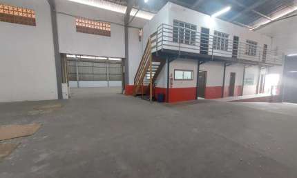 Barracão / Galpão / Depósito para alugar na Rua Nossa Senhora de Guadalupe, 604, Serraria, São José por R$ 18.000