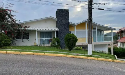 Casa em condomínio fechado com 3 quartos à venda na Rua das Laranjeiras, 1650, Bosque das Mansões, São José por R$ 2.750.000