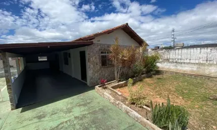 Casa com 3 quartos para alugar na rua professor clementino de brito, 196, capoeiras, florianópolis por r$ 6.000