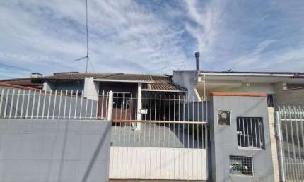 Casa com 2 quartos para alugar na Vila Real, 62, Forquilhas, São José por R$ 3.000