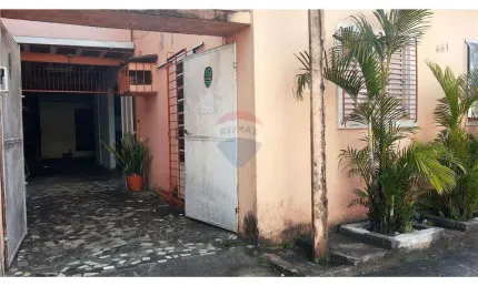 Casa com 373 m² para Uso Comercial em Casa Amarela. Aproveite a ocasião.