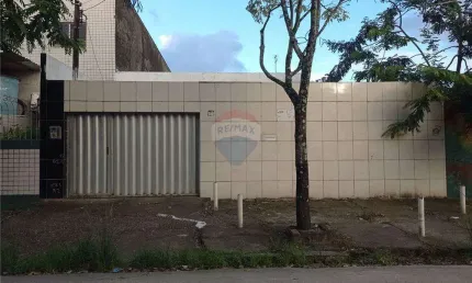 Casa com 3 quartos à venda na General Cândido Borges Castelo, 497, Iputinga, Recife