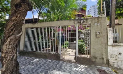Casa com 3 quartos à venda no Torre, Recife 