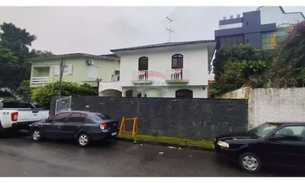 ALUGUEL COMERCIAL BAIRRO BOA VISTA / PE - AMPLA CASA - VARIOS COMODOS  - 360 MTS  - 1°  ANDAR  - PROX. UNIBRA E A CONDE DA BOA VISTA