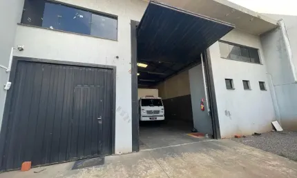 Barracão / Galpão / Depósito com 2 salas à venda na Rua Rodolfo Cremm, 5386, Jardim Colina Verde, Maringá