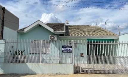 Casa com 4 quartos à venda na Rua Matinhos, 926, Vila Nova, Maringá