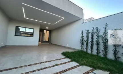 Casa com 3 quartos à venda no Centro, Marialva 