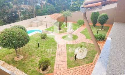 Casa com 2 quartos reversível para 3 à venda, 200 m² por R$ 760.000 - Alto dos Pinheiros - Juiz de Fora/MG