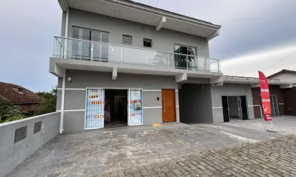 Excelente imóvel comercial e residencial no Centro de São Francisco do Sul/SC