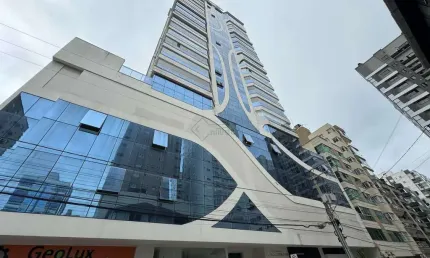 LINDO APARTAMENTO MOBILIADO EM ITAPEMA | 190 M² | 4 SUÍTES | 3 VAGAS DE GARAGEM