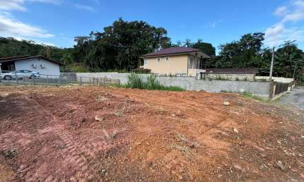 EXCELENTE TERRENO RESIDENCIAL DE ESQUINA NO NOVA BRASÍLIA | 380 M²