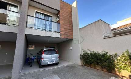 CASA GEMINADA EM CONDOMÍNIO | SAGUAÇU | 01 SUÍTE COM CLOSET + 02 E ESCRITÓRIO