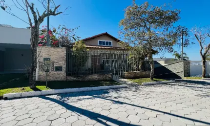 Casa com 5 quartos à venda na Rua Fortaleza, 0012, Parque Jardim da Serra, Juiz de Fora