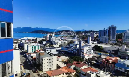 Apartamento 4 quartos 2 suítes  no Kobrasol – São José/SC
