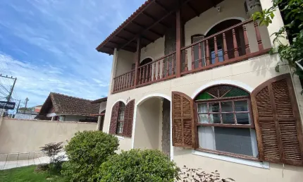 Casa com 5 quartos à venda na Rua Eugênio Portela, 1, Barreiros, São José