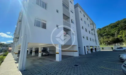 Apartamento à Venda - 2 Dormitórios em Potecas, São José/SC